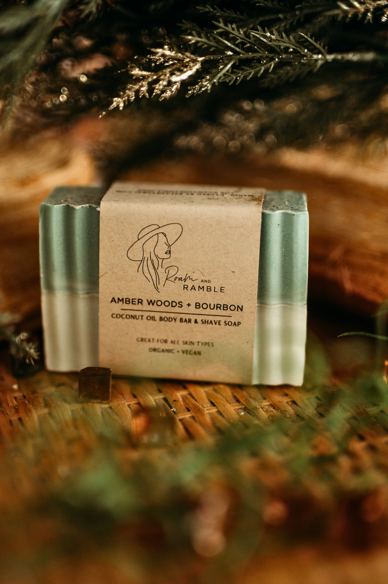Amber Woods + Bourbon Body Bar & Shave Soap