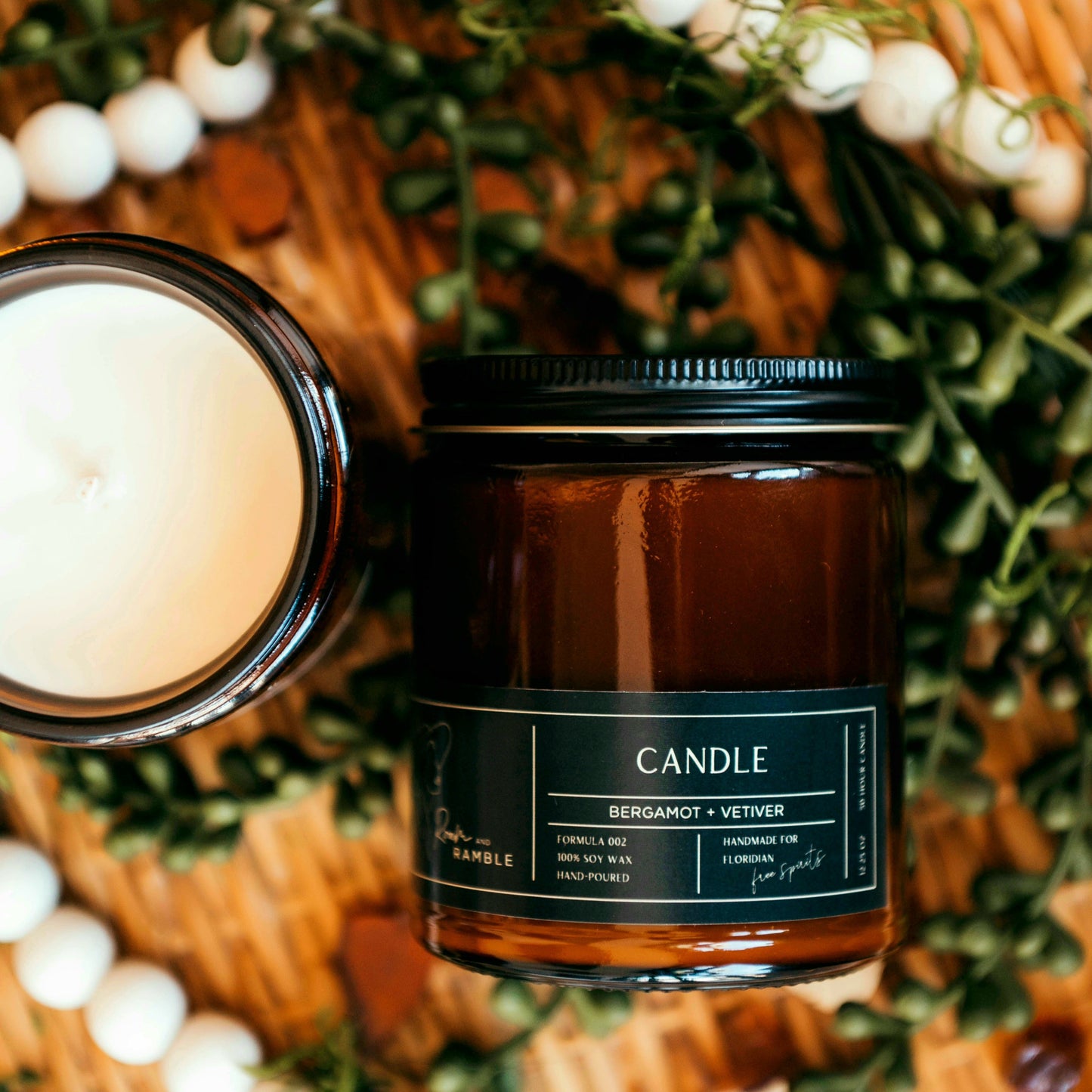 Handmade non-toxic bergamot vetiver candle